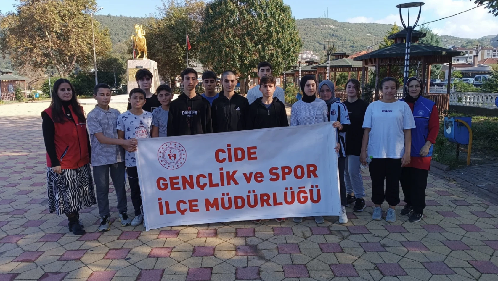 Cide'de 'Cumhuriyet Koşusu' Yapıldı