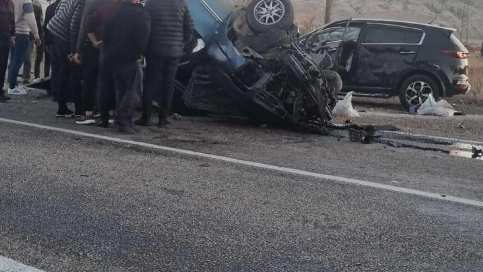 Çorum'da Trafik Kazası: 2 ölü, 2 yaralı