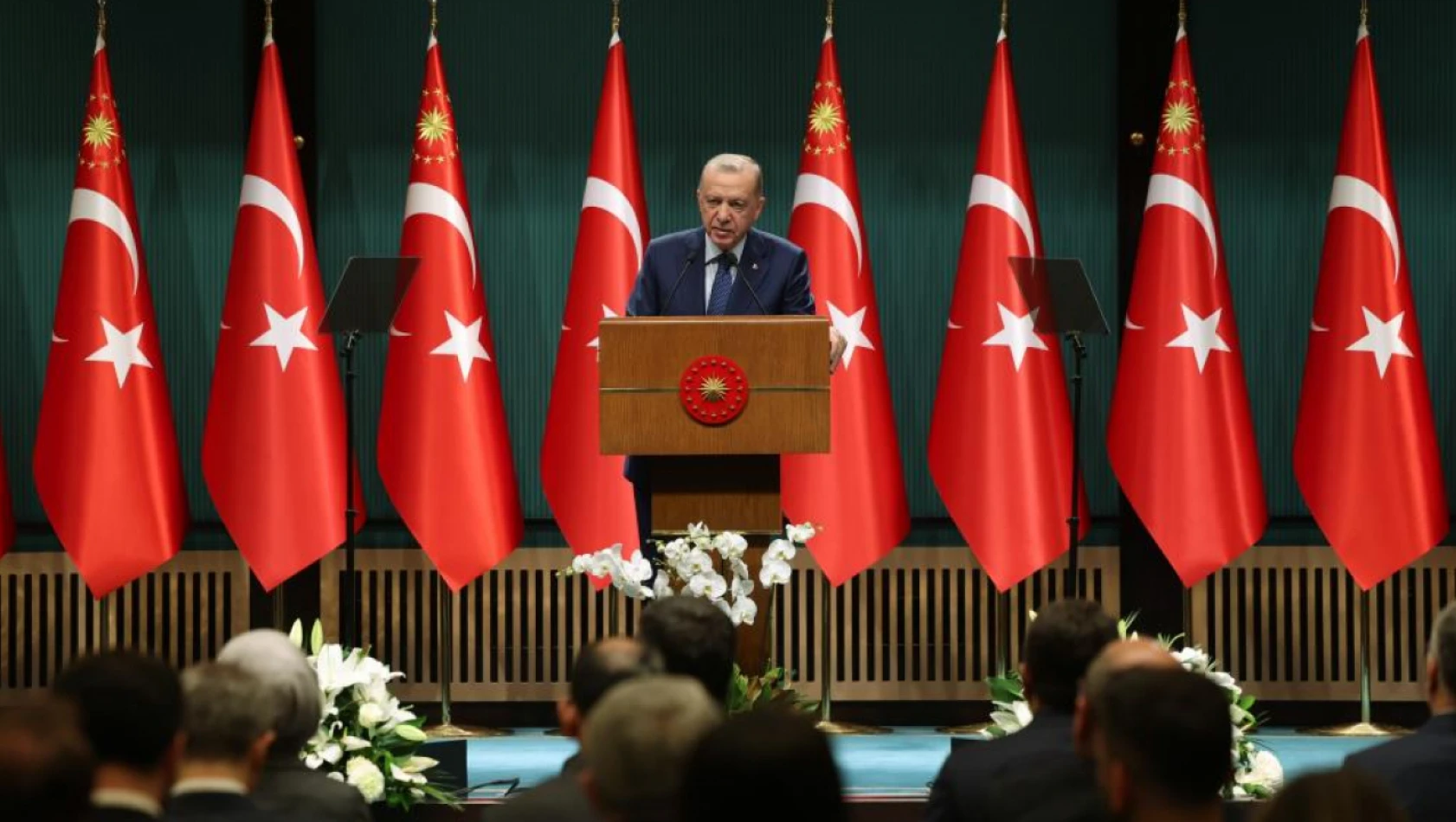 Cumhurbaşkanı Erdoğan: 'Enflasyonu Tek Haneye Düşürmekte Kararlıyız'