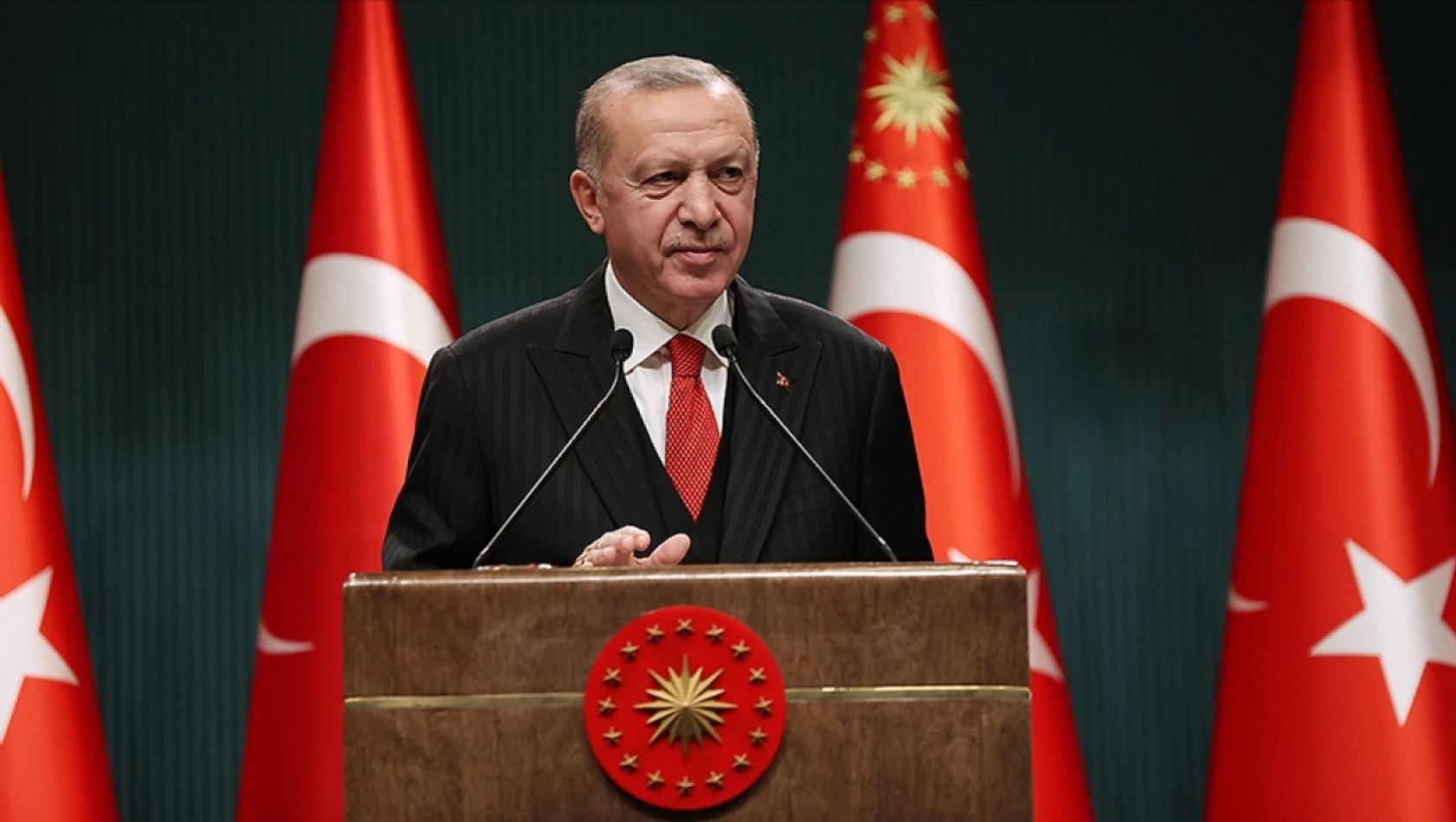 Cumhurbaşkanı Erdoğan: 'Öğretmenlerimizi Korumak Asli Görevimizdir'