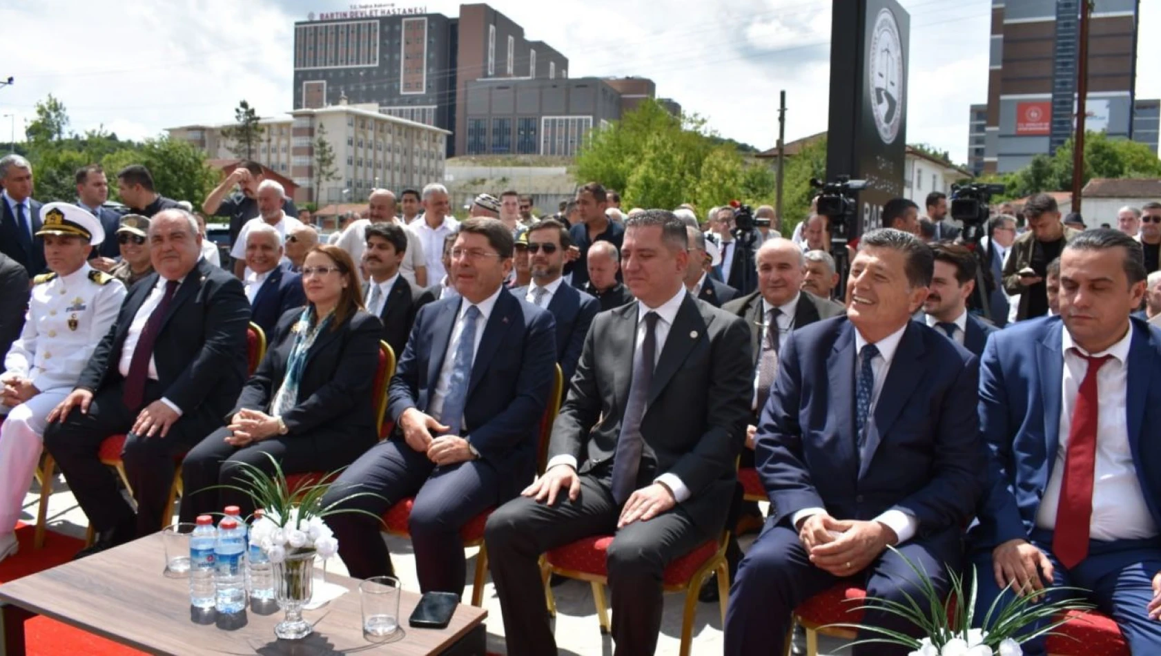 Hukuk Mesleklerine Giriş İçin Sınav Eylül Ayında Yapılacak