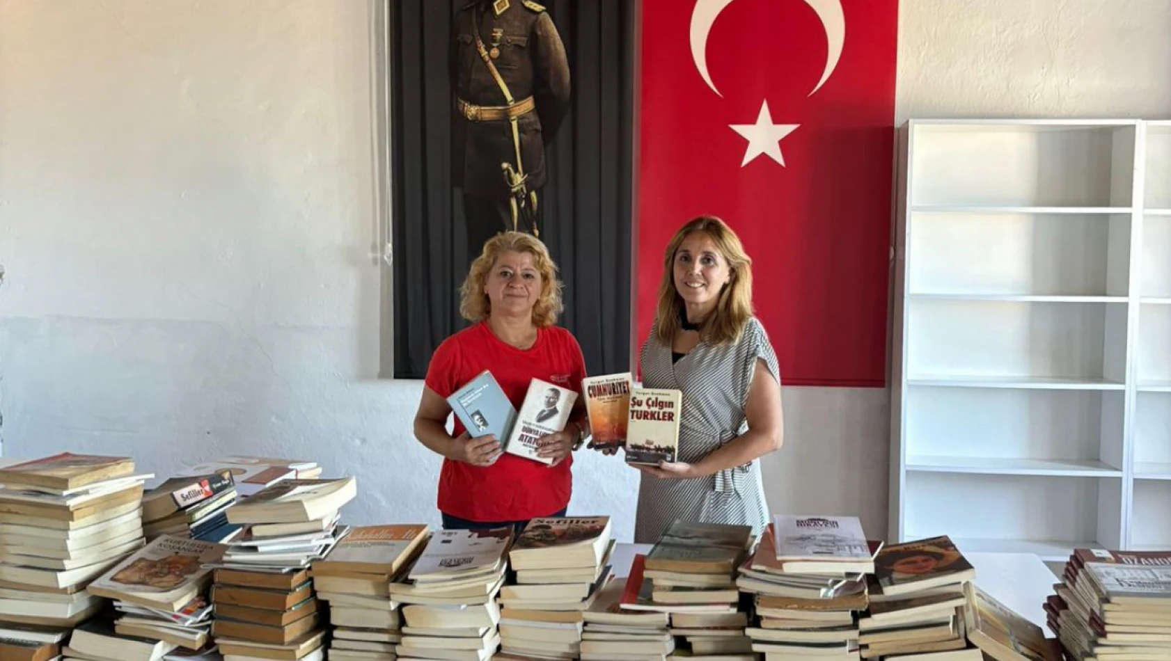 İnebolu'da Kitap Bağışları Devam Ediyor