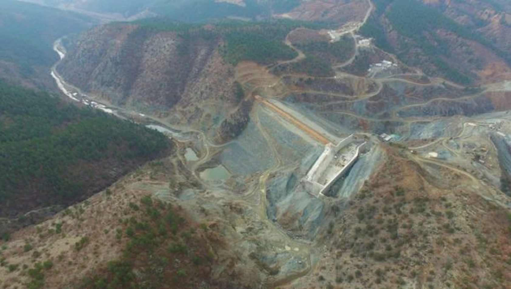 Obrucak Barajı Sulama İnşaatı Sürüyor