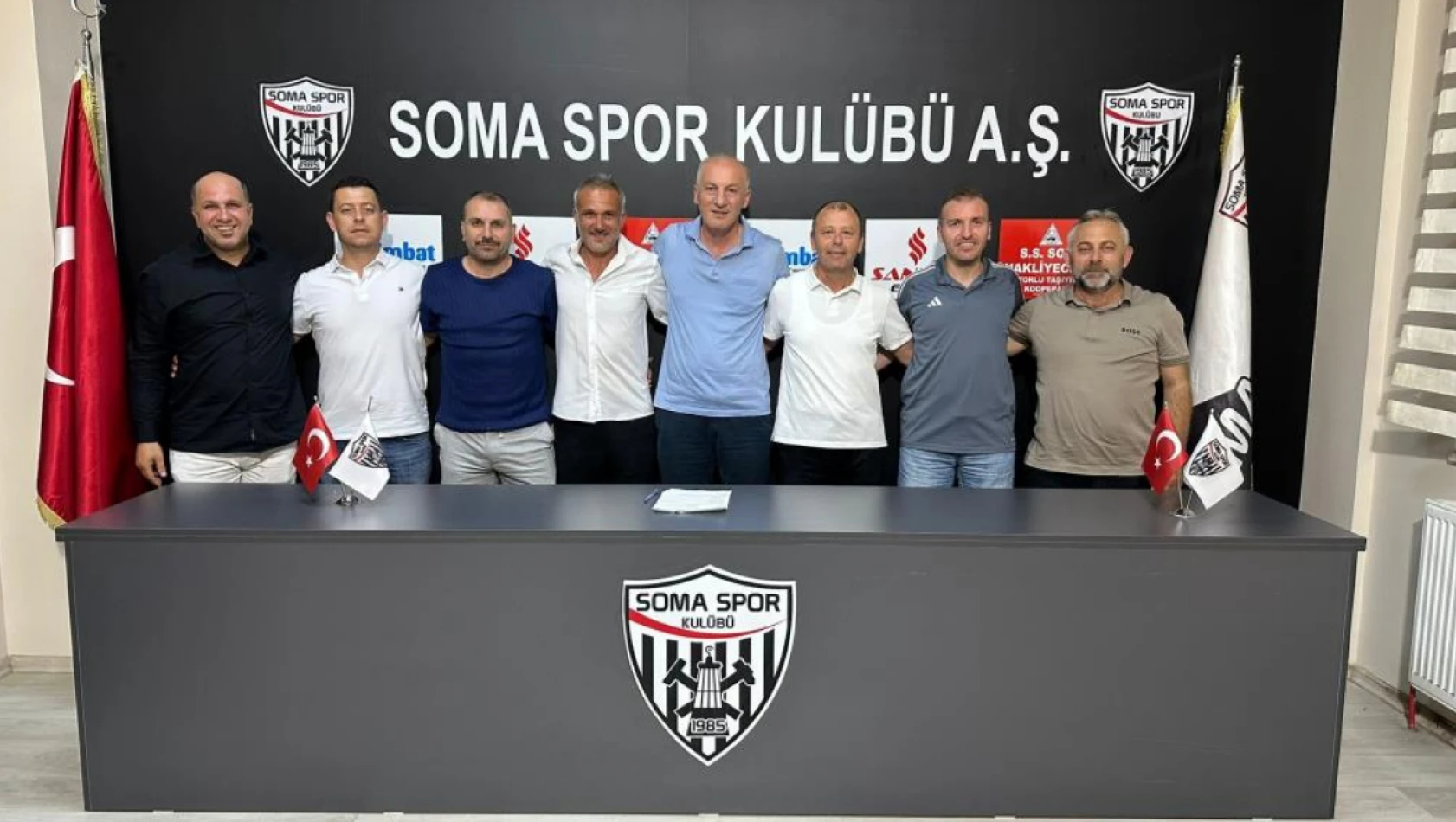 Somaspor'un Yeni Teknik Direktörü Erman Güraçar Oldu