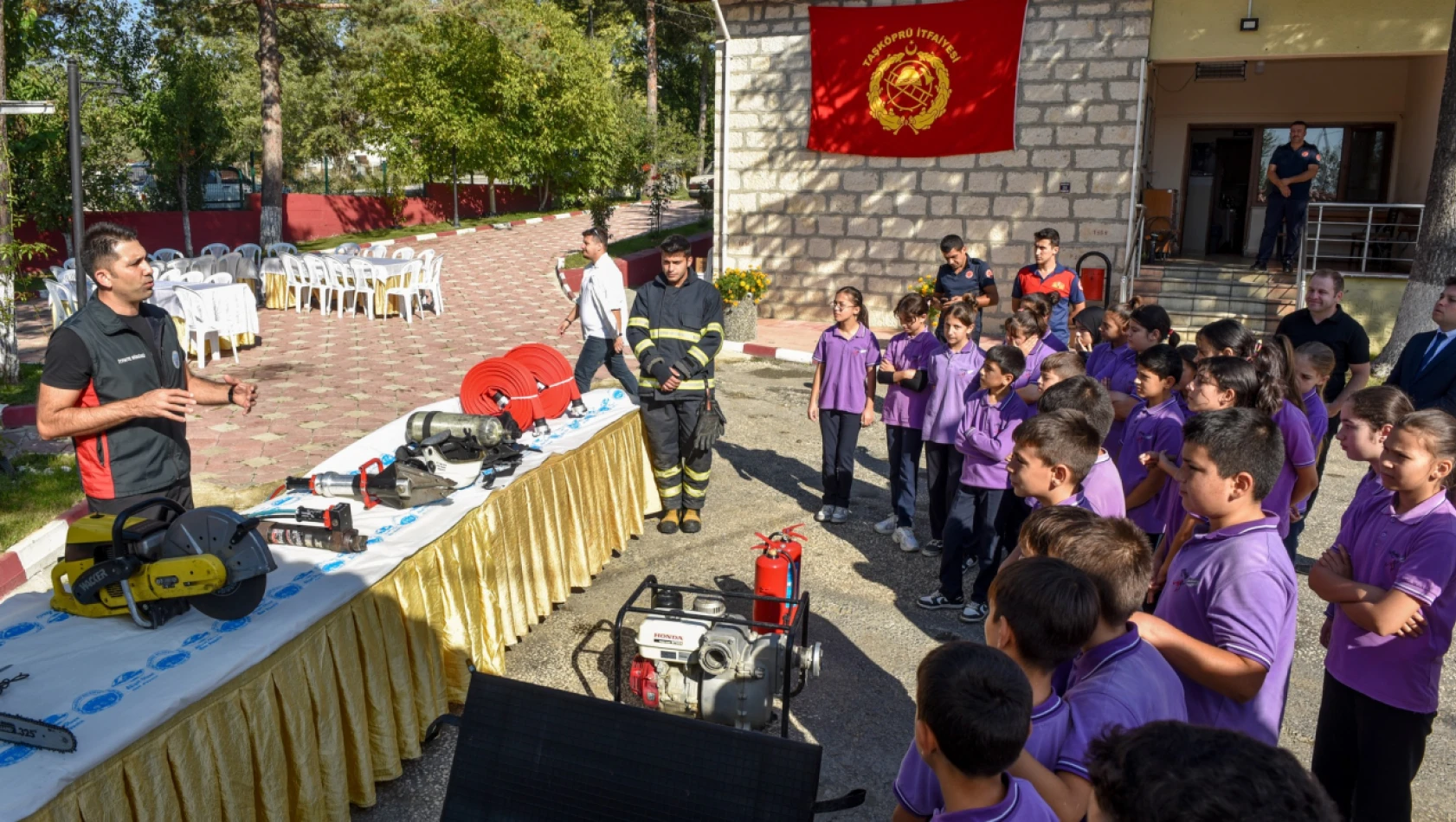 Taşköprü'de İtfaiye Haftası Coşkusu