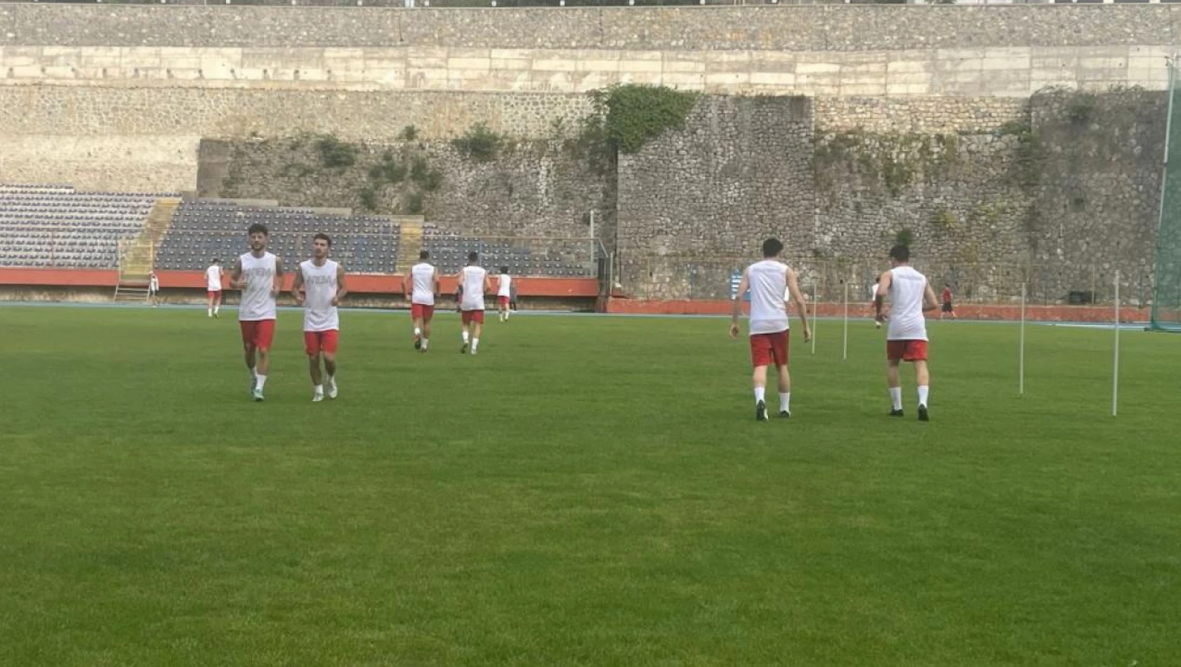 Zonguldak Kömürspor İlk İdmanını Yaptı