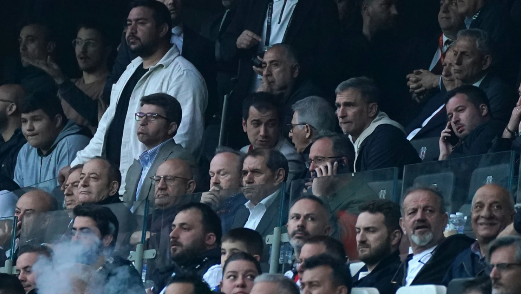 Bakan Kasapoğlu Beşiktaş-Galatasaray maçında