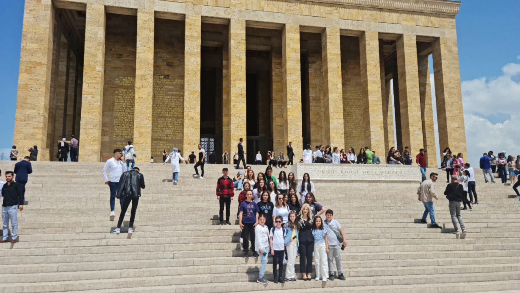 Başarılı öğrenciler Ankara'yı gezdi