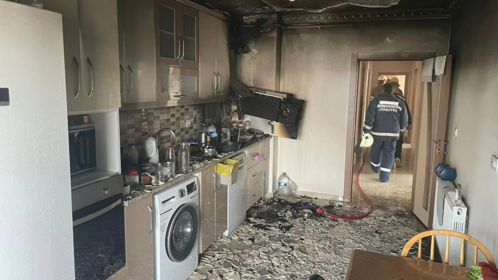 Çankırı'da bir evin mutfağında yangın çıktı