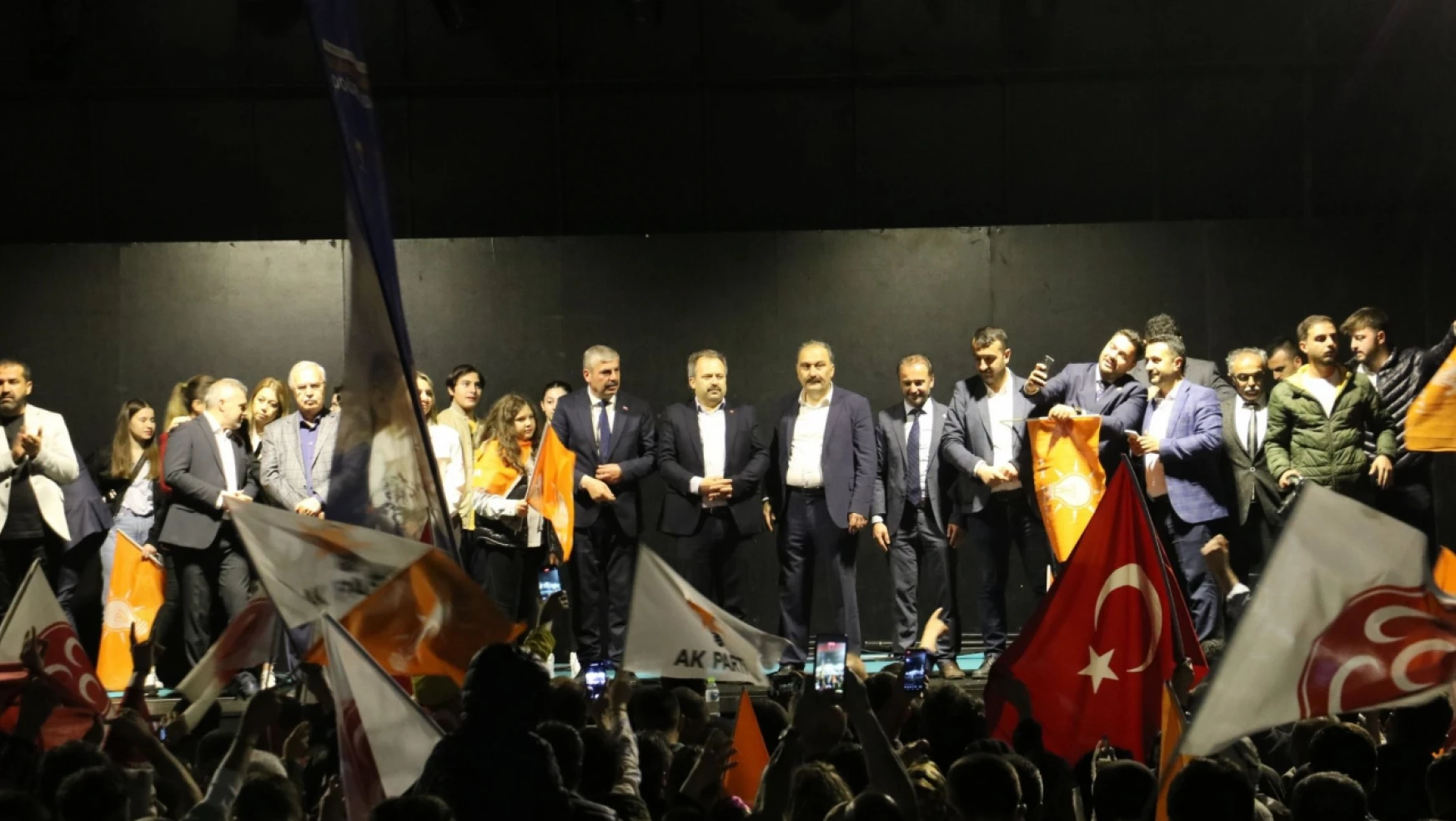 Cumhur İttifakı'ndan kutlama