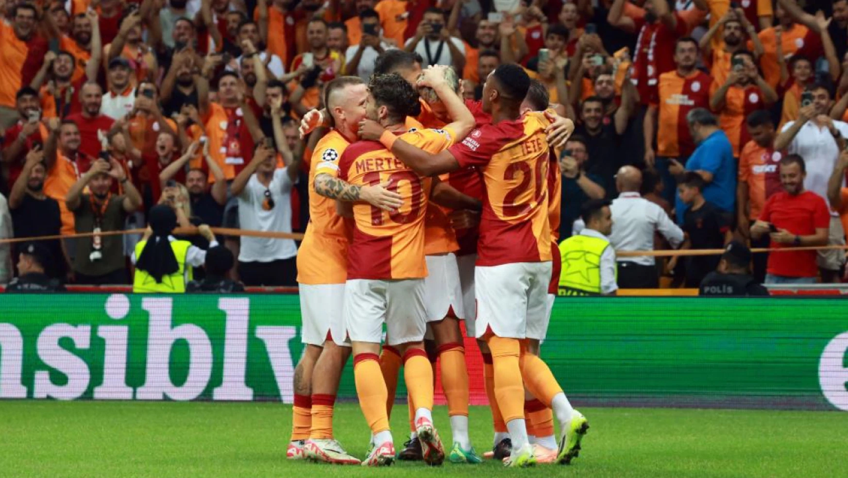 Galatasaray Şampiyonlar Ligi gruplarında