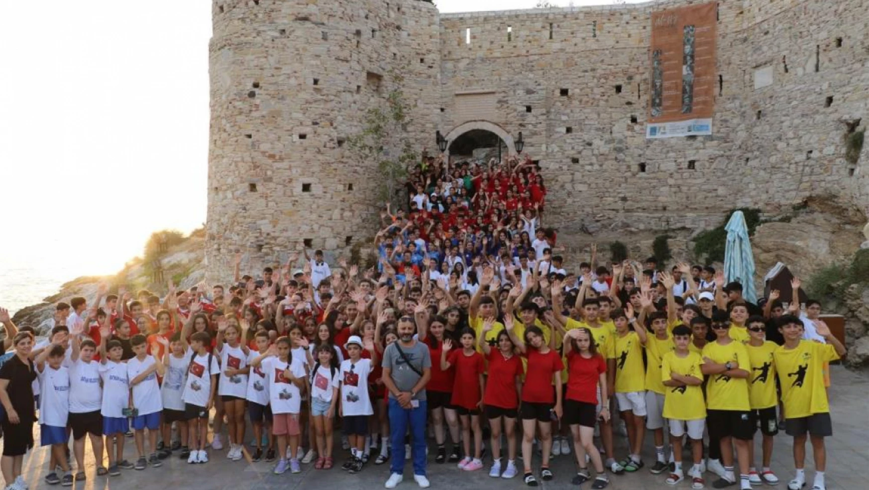 Hentbol Türkiye Şampiyonası heyecanı yaşanıyor