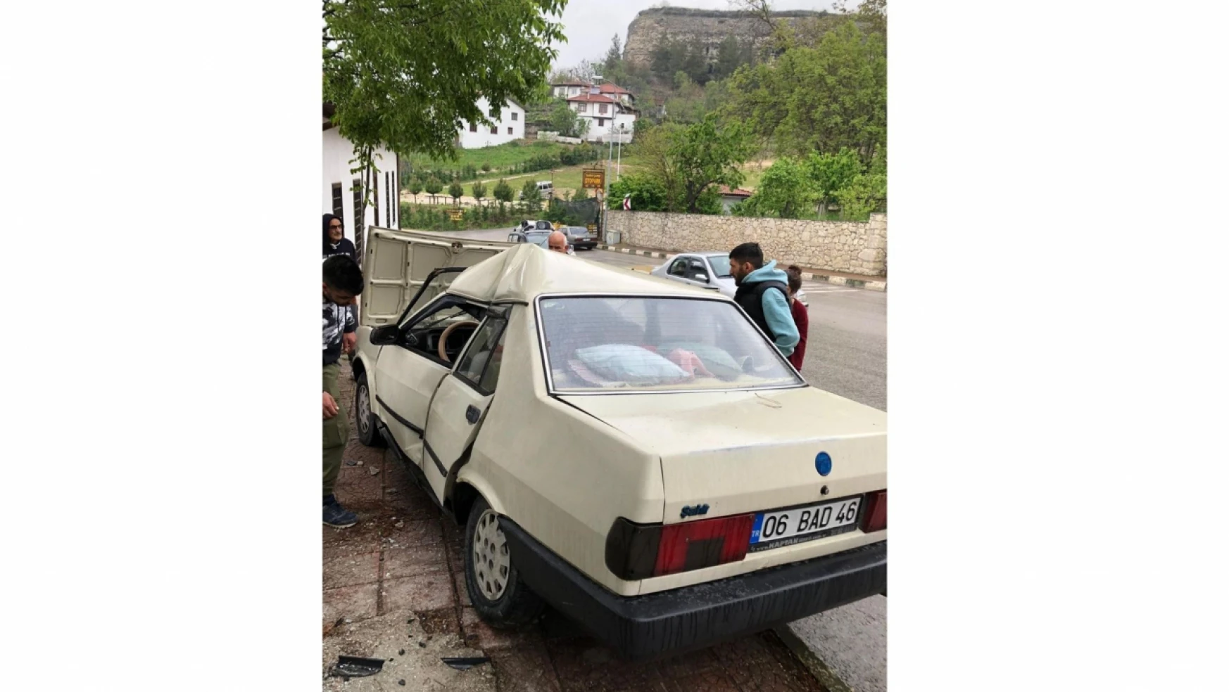 Karabük'te araba kazası: 1 yaralı