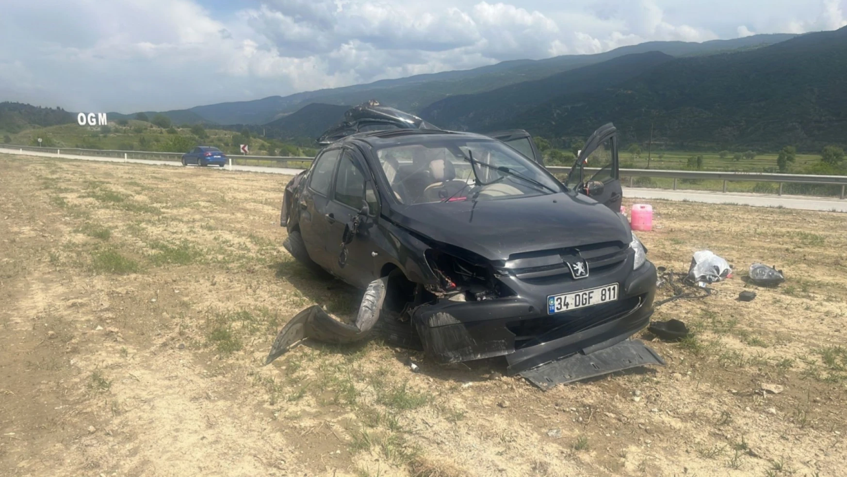 Kastamonu D100 karayolunda otomobil takla attı: 3 yaralı