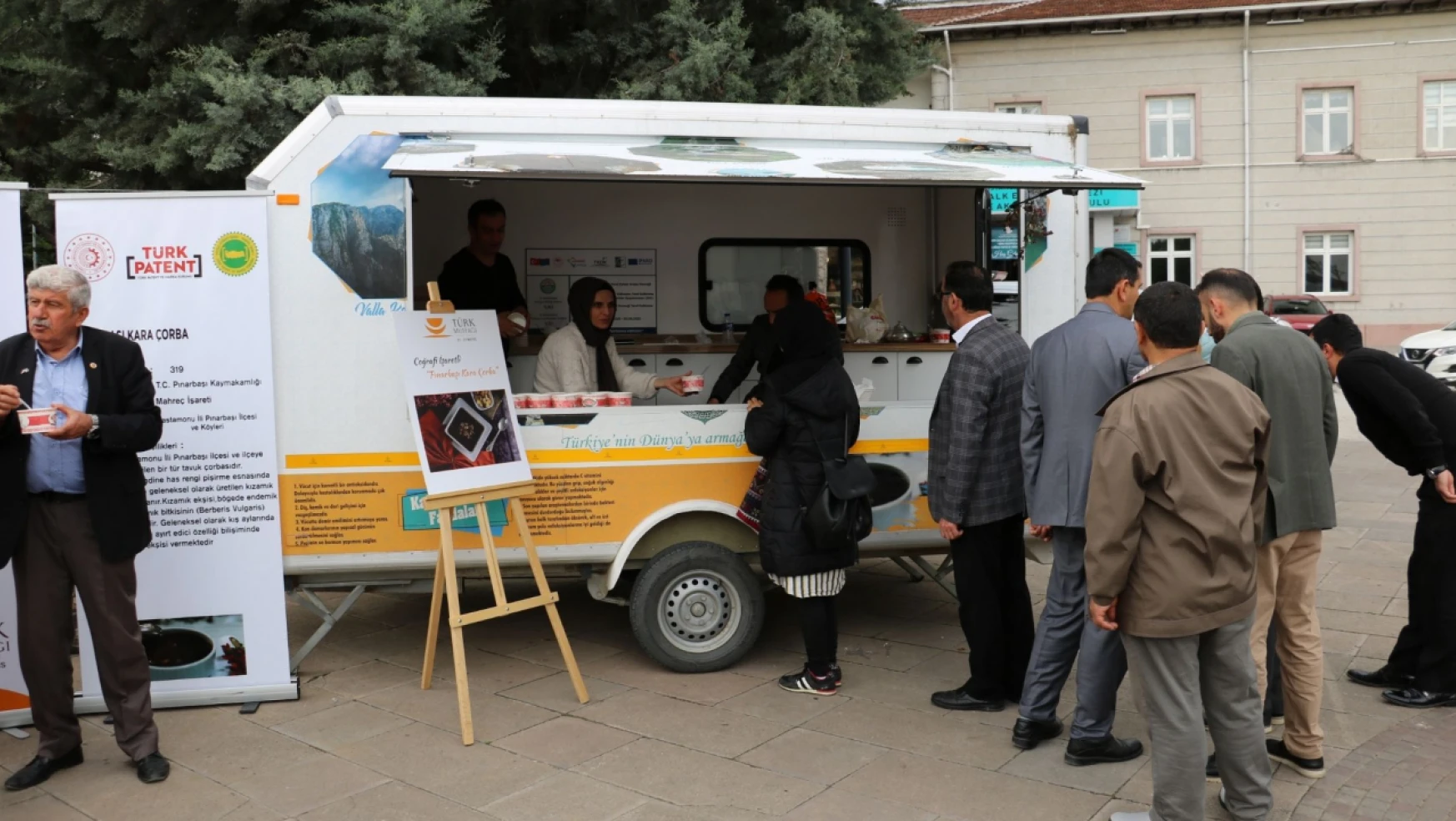 Kastamonu'da Kara Çorba ikramı yapıldı