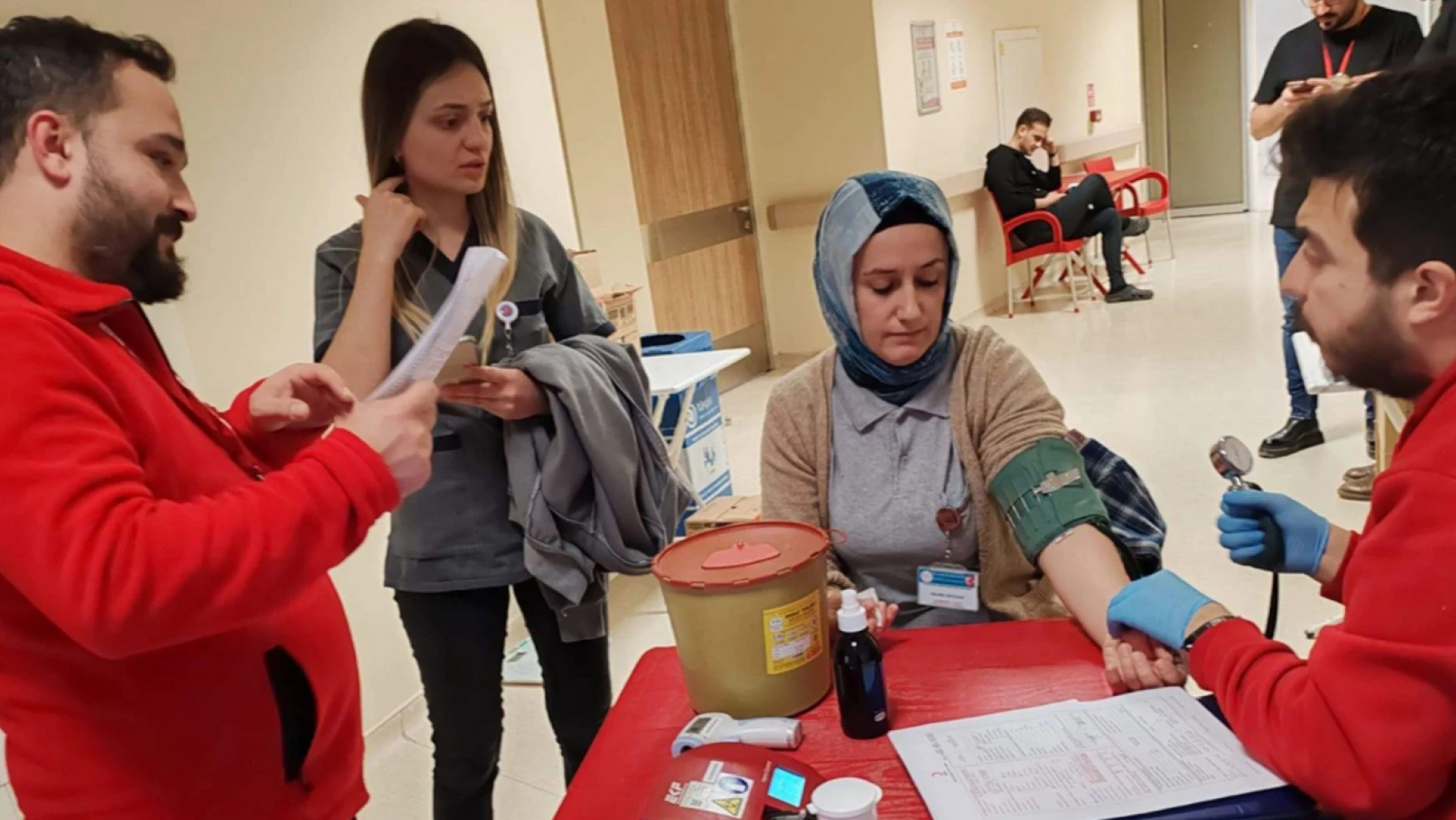 Kastamonu Eğitim ve Araştırmada Kan Bağış Kampanyası Düzenlendi