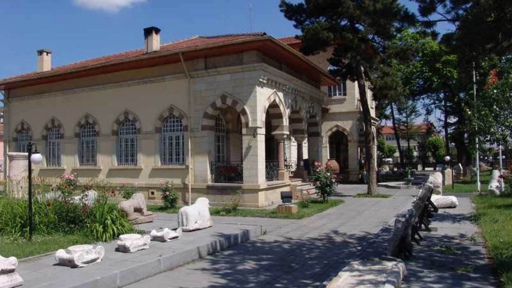 Müzelerimiz 140 bin 302 kişiyi ağırladı