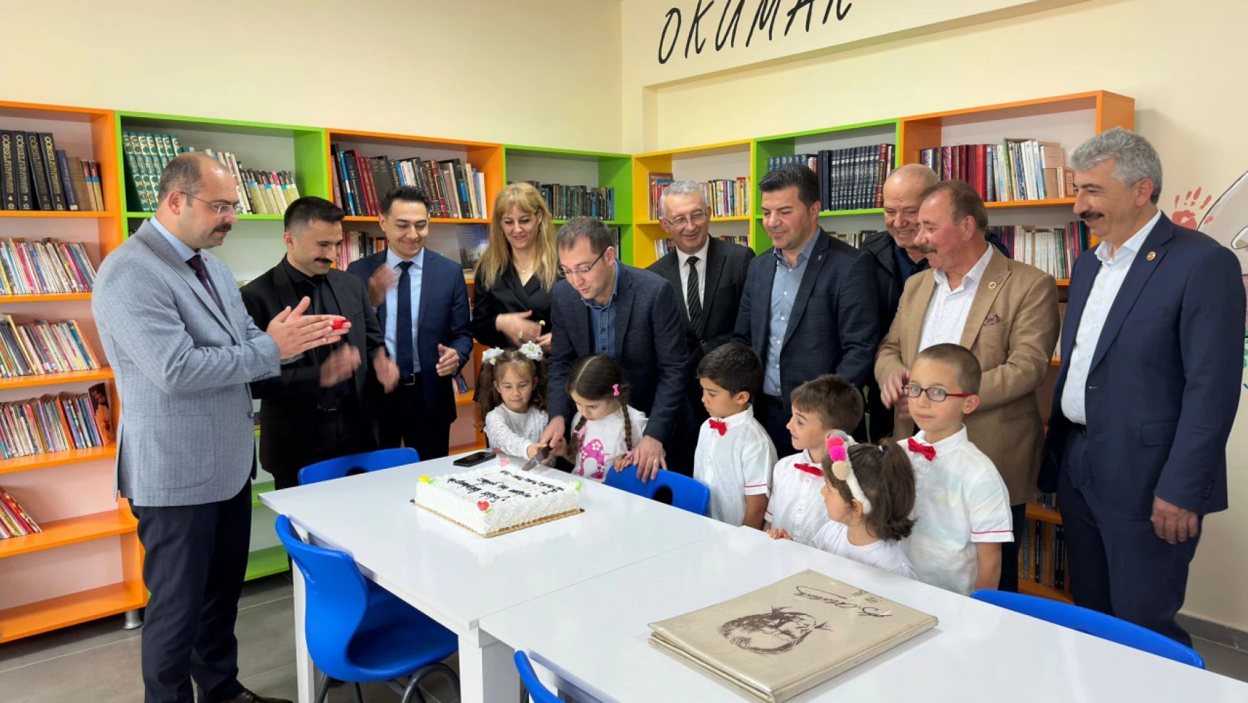 Tosya'da Kütüphane Açılışı Yapıldı