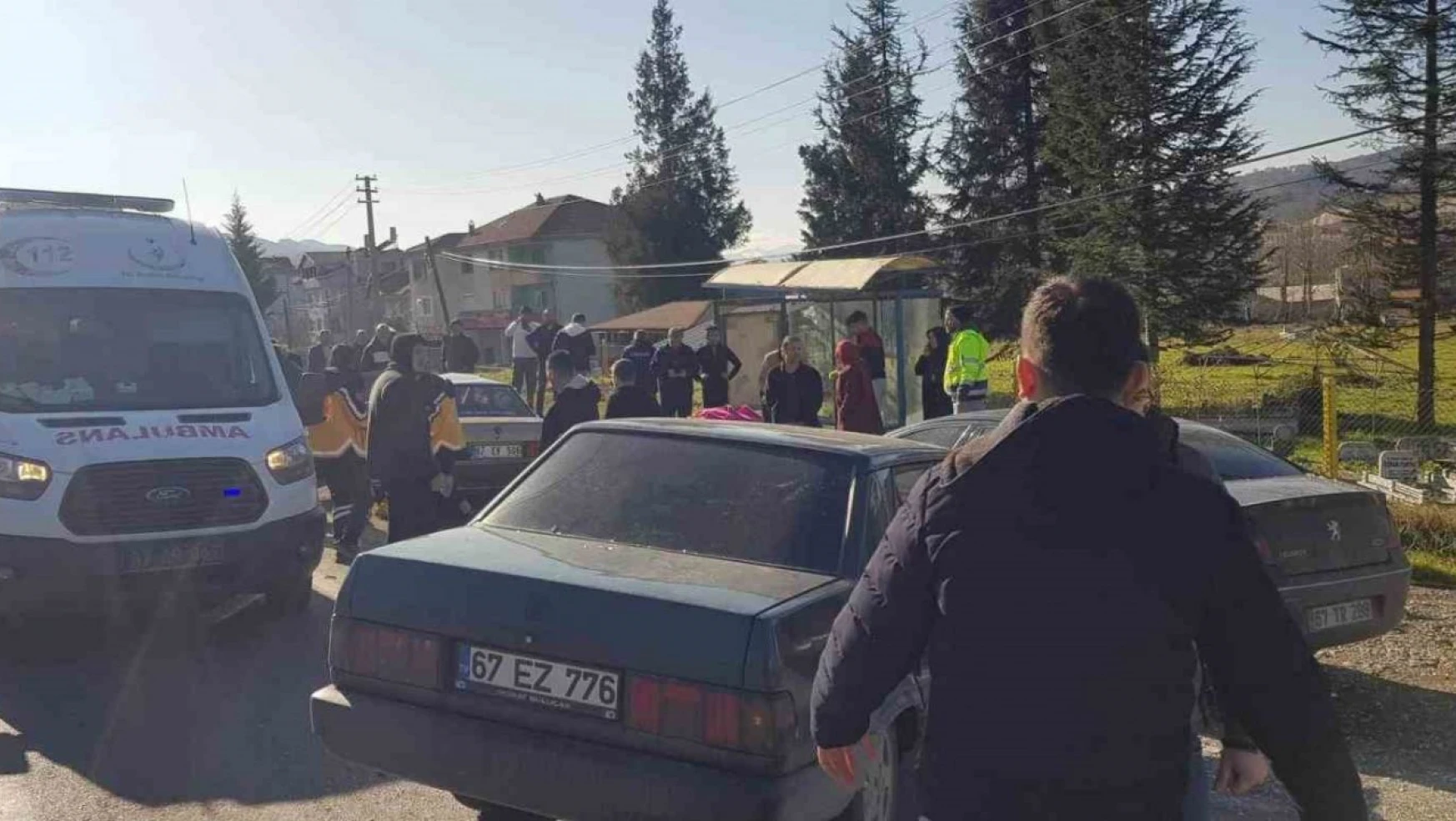 Zonguldak'ta İki Araç Çarpıştı: 3 Yaralı