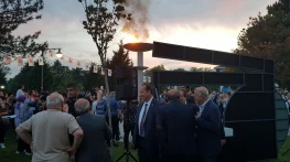 Festival meşalesi yakıldı