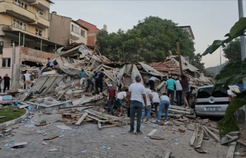 Balıkesir'de 6,1 Büyüklüğünde Deprem