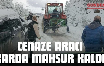 Cenaze Aracı Karda Mahsur Kaldı