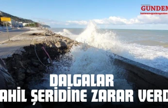 Kastamonu'da Dalgalar Sahil Şeridine Zarar Verdi