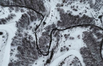 Kastamonu'da Karla Kaplanan Dağlarda Hayran Bırakan Manzaralar