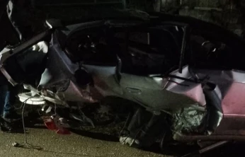 Şarampole Yuvarlanan Otomobildeki Kadın Hayatını Kaybetti