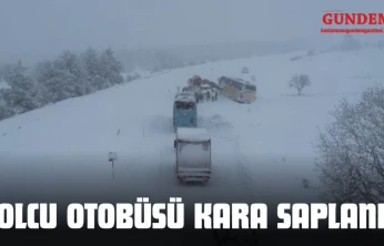 Yolcu Otobüsü Kara Saplandı