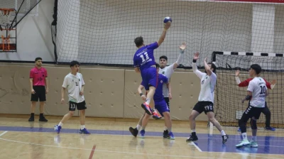 Candarbey Deplasmandan Mağlup Dönüyor