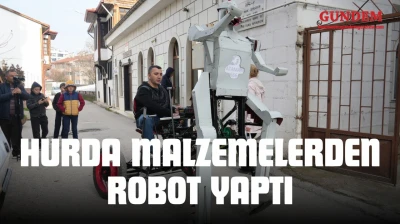 Hurda Malzemelerden Robot Yaptı