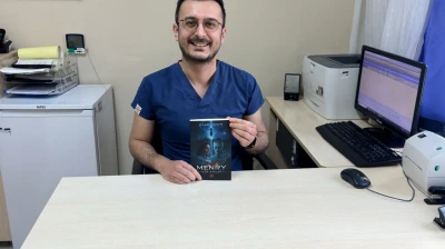 Kastamonulu Hemşire Ve Yazar Kaan Şıvkın'dan Büyük Başarı