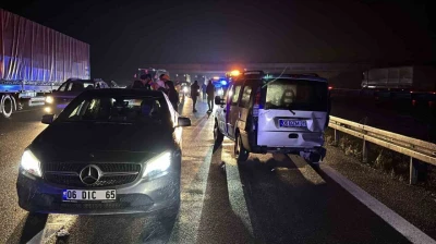 TEM'in Bolu Geçişinde 3 Araç Çarpıştı: 7 Yaralı