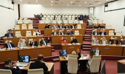 Belediye Meclisi'nde Rapor Tartışması