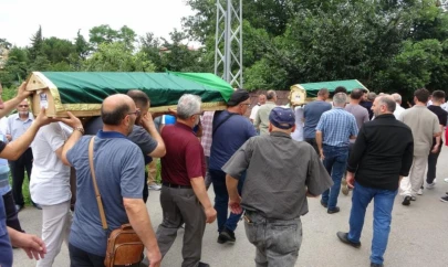 Kazada Hayatını Kaybeden Baba Ve Kızı Toprağa Verildi