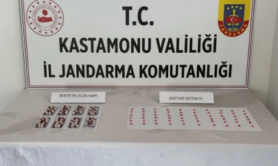 Sentetik Ecza Hapı Ve Extacy Ele Geçirildi