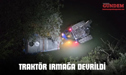 Traktör Irmağa Devrildi, Sürücü Yaralandı