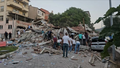 Balıkesir'de 6,1 Büyüklüğünde Deprem