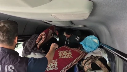 Eşyalar Onları Gizlemeye Yetmedi!