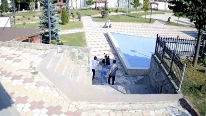 Kastamonu'da Muhtara Yapılan Bıçaklı Saldırının Görüntüleri Ortaya Çıktı