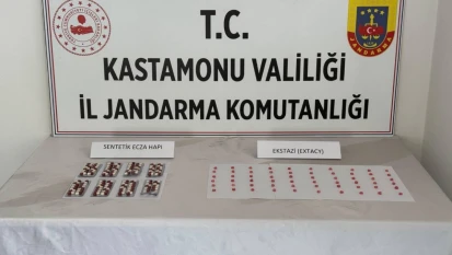 Sentetik Ecza Hapı Ve Extacy Ele Geçirildi