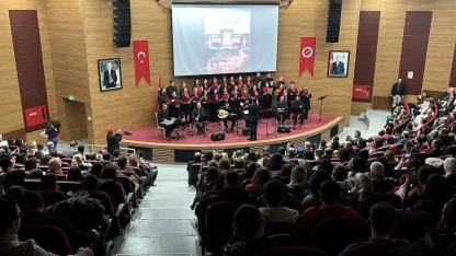 Akademisyenlerden Oluşan Koro Konser Verdi