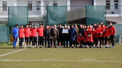 Adem Bodur'dan Takıma Moral Ziyareti