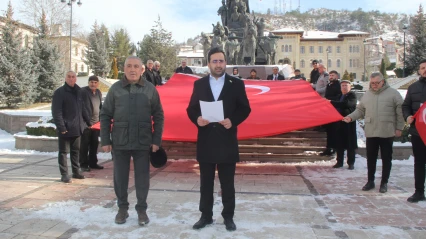 İYİ Parti İl Başkanı Metin Yazkan: 'Bayrak Bir Ülkenin Namusudur, Şerefidir'