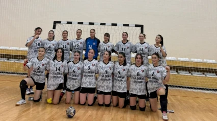 Turnuvaya Galibiyetle Başladılar