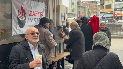 Zafer Partisi İkramlarına Devam Ediyor