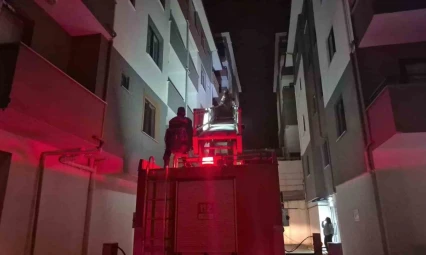 Evde Uyuya Kalan Çocuk Mahalleyi Ayağa Kaldırdı