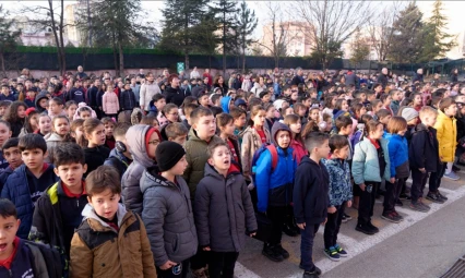 Okullarda 6 Şubat Depremlerinde Hayatını Kaybedenler İçin Saygı Duruşunda Bulunulacak