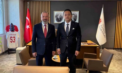 Rektör Kırışık'tan Cumhurbaşkanlığı İletişim Başkan Yardımcısı Başar'a Ziyaret